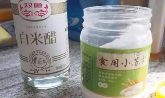 食用小苏打可以洗衣服,可食用小苏打可以洗衣服吗图4