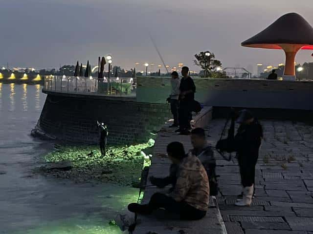 今天的海水涨潮退潮时间（今天海水涨潮退潮时间表）