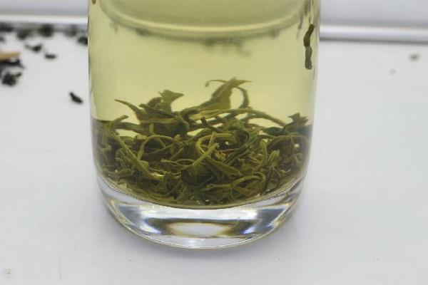 毛峰茶用多少度的水泡 毛峰茶的冲泡方法