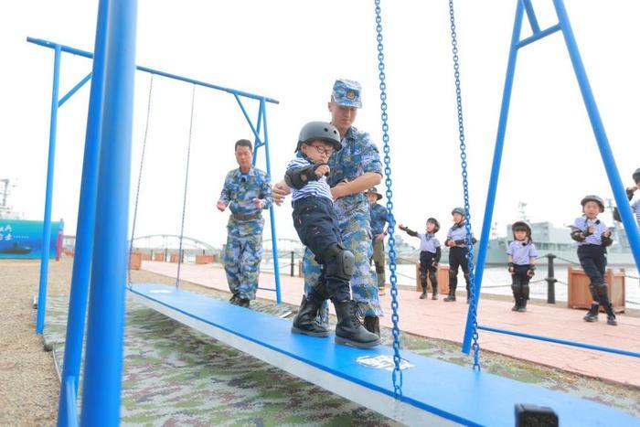 《最野假期》沿着祖国海岸线扬帆起航，走进伟大奇迹