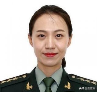 ​中国最美女兵 解放军历史上首批仪仗女兵队长 亮相时惊艳了世界